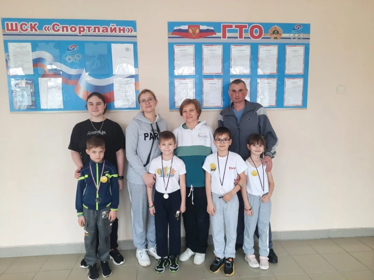 спортивный праздник " Новогодний десант семейного ГТО".