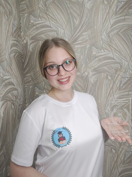 3 октября активистка нашей школы Кузина Софья посетила праздничную церемонию, посвящённую Дню работников дошкольного образования, Дню учителя, Дню среднего профессионального образования.