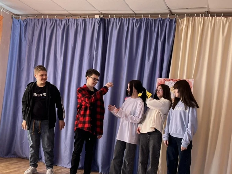 Театральный переполох на каникулах.